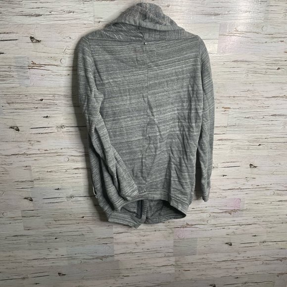 Aritzia Wilfred Free 'Rousseau' Sweater Gray Size Medium - Picture 7 of 13